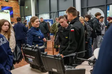 III Policyjne Targi Pracy i Edukacji — zdjęcie 11