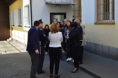 Wizyta w zakładzie karnym, medyk, WSBiNoZ